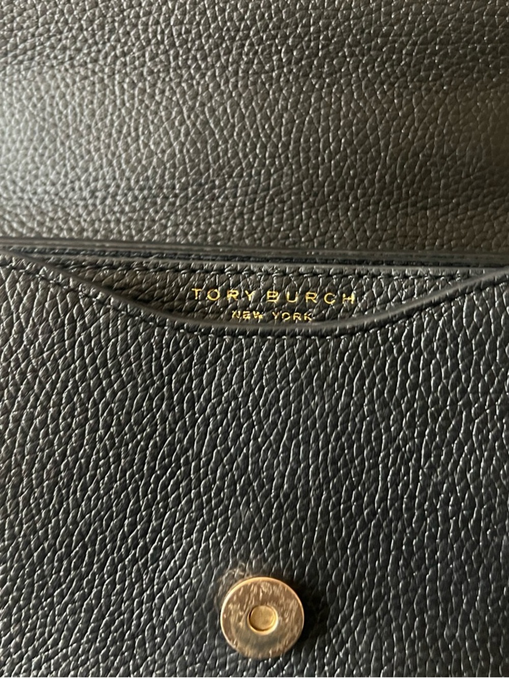 Tory Burch Black Leather Shoulder Bag with Gold Logo Chain - Picture 3 of 10